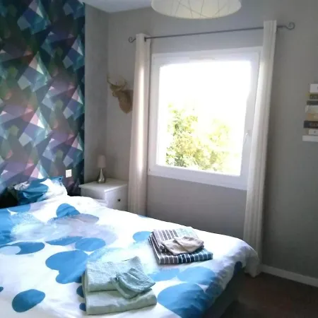 Charmante Proche De Avec Piscine Privee Villa
